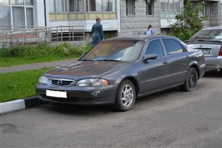 Mazda 626 седан 2001 г.