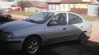 Renault Megane седан 2001 г.