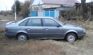 Volkswagen Passat седан 1991 г.
