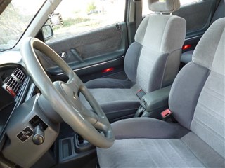 Mazda 626 седан 1991 г.