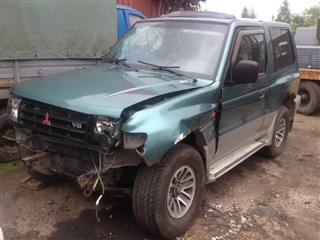 Mitsubishi Pajero внедорожник 3 дв. 1998 г.