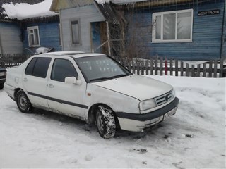 Volkswagen Vento седан 1995 г.