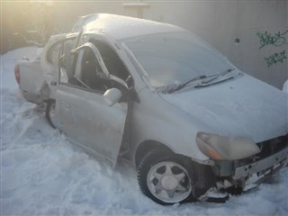 Toyota Platz седан 1999 г.